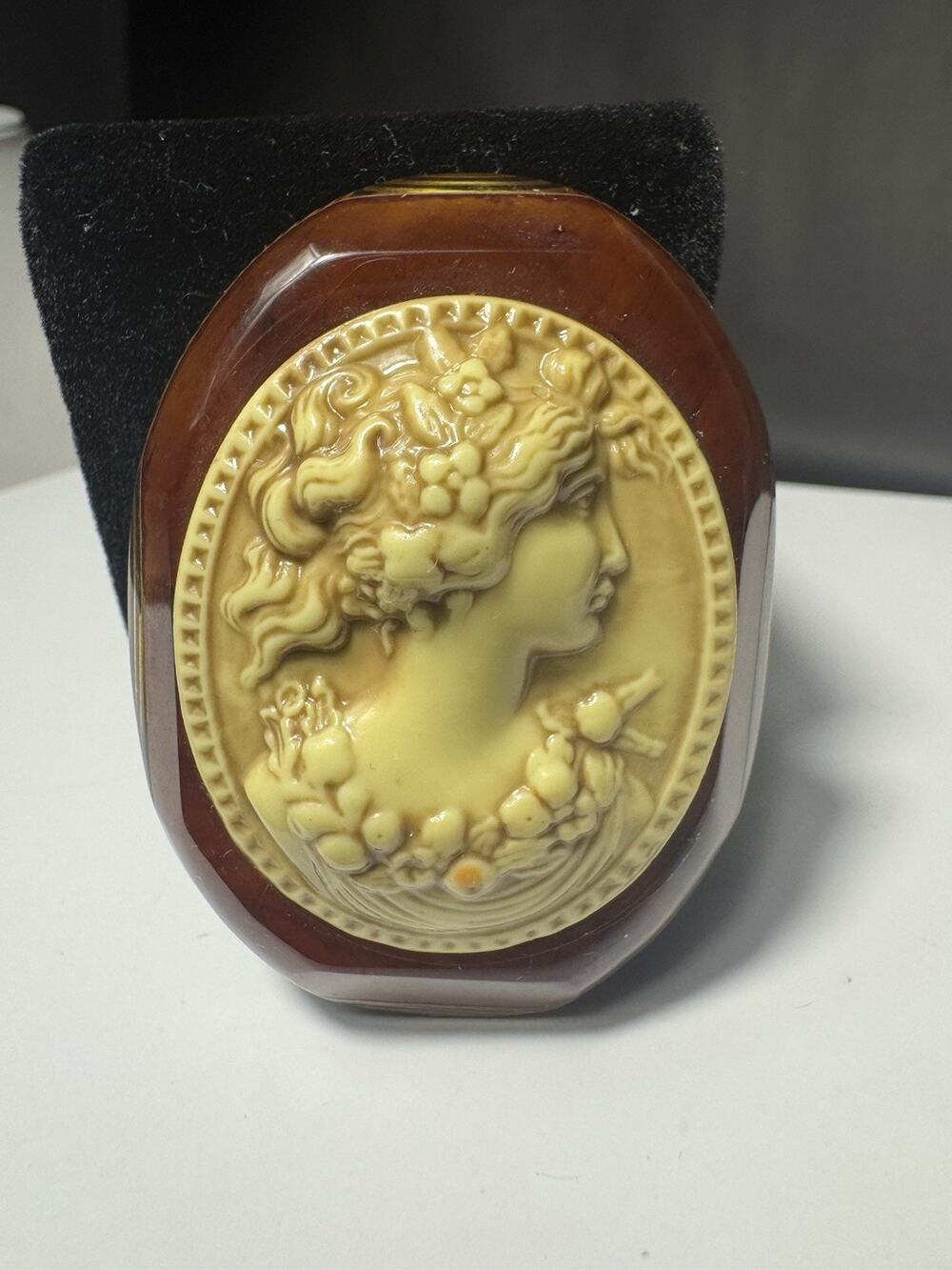 Vintage 1930s Apple Juice Bakelite Cameo Brooch Pin Celluloid Art Deco